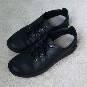 CLARKS Black Versatile Shoes
